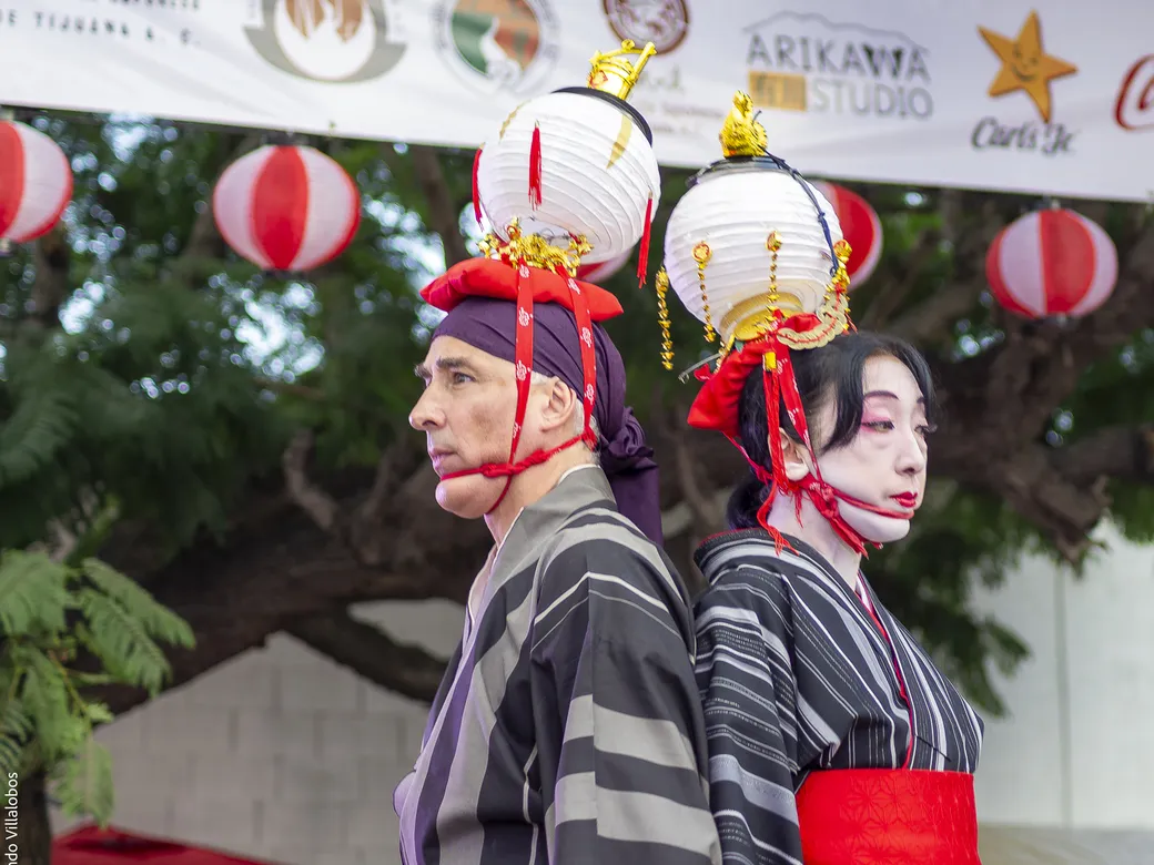 Tambores eisa de Okinawa en el Obon 2025